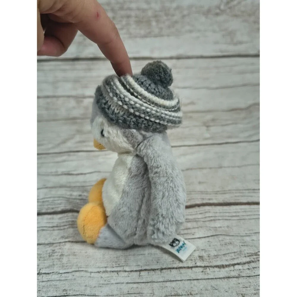 Jellycat Bashful Bobble Hat Penguin